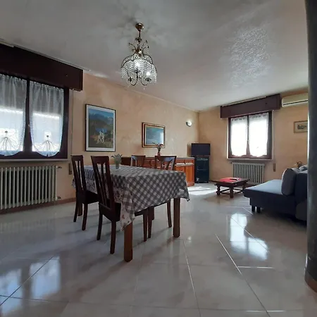 Sleeping Beauty Apartment